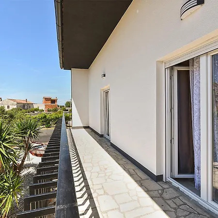 Σπίτι διακοπών Laura 2329 *
